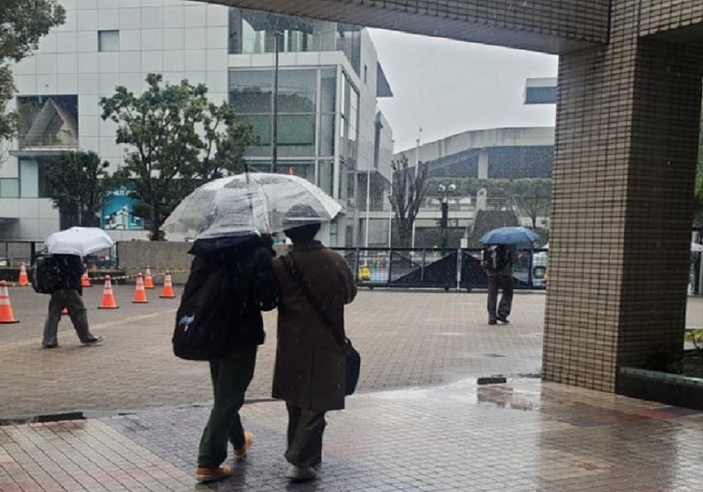 20240205-1 雪の振り出し下校◇